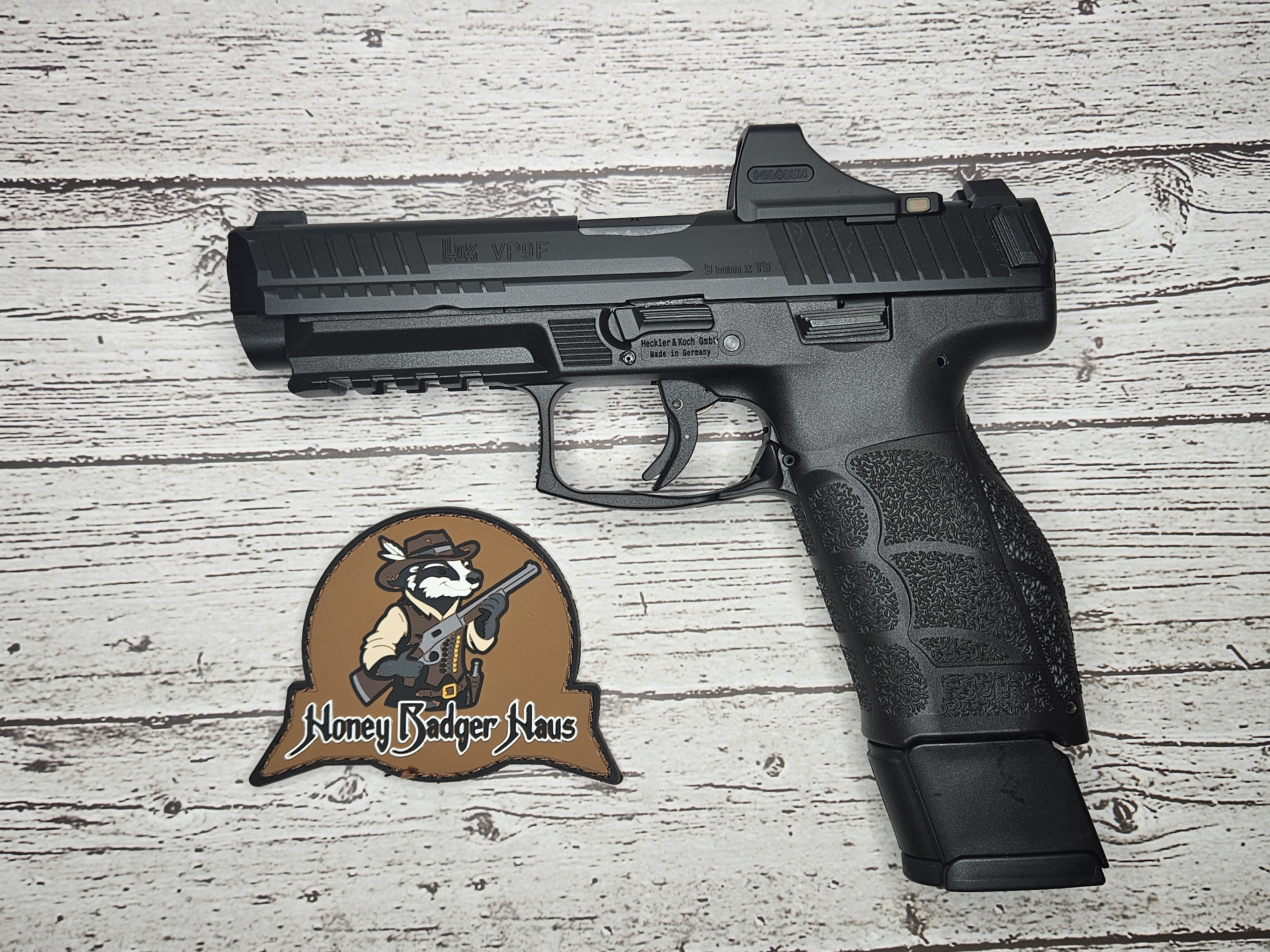 HK VP9A1 F Optic Equipped with Holosun SCS